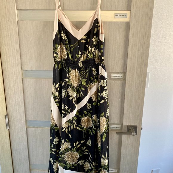 Floria Maxi Dress - Picture 3 of 3